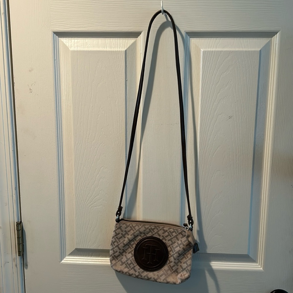 Tommy Hilfiger purse